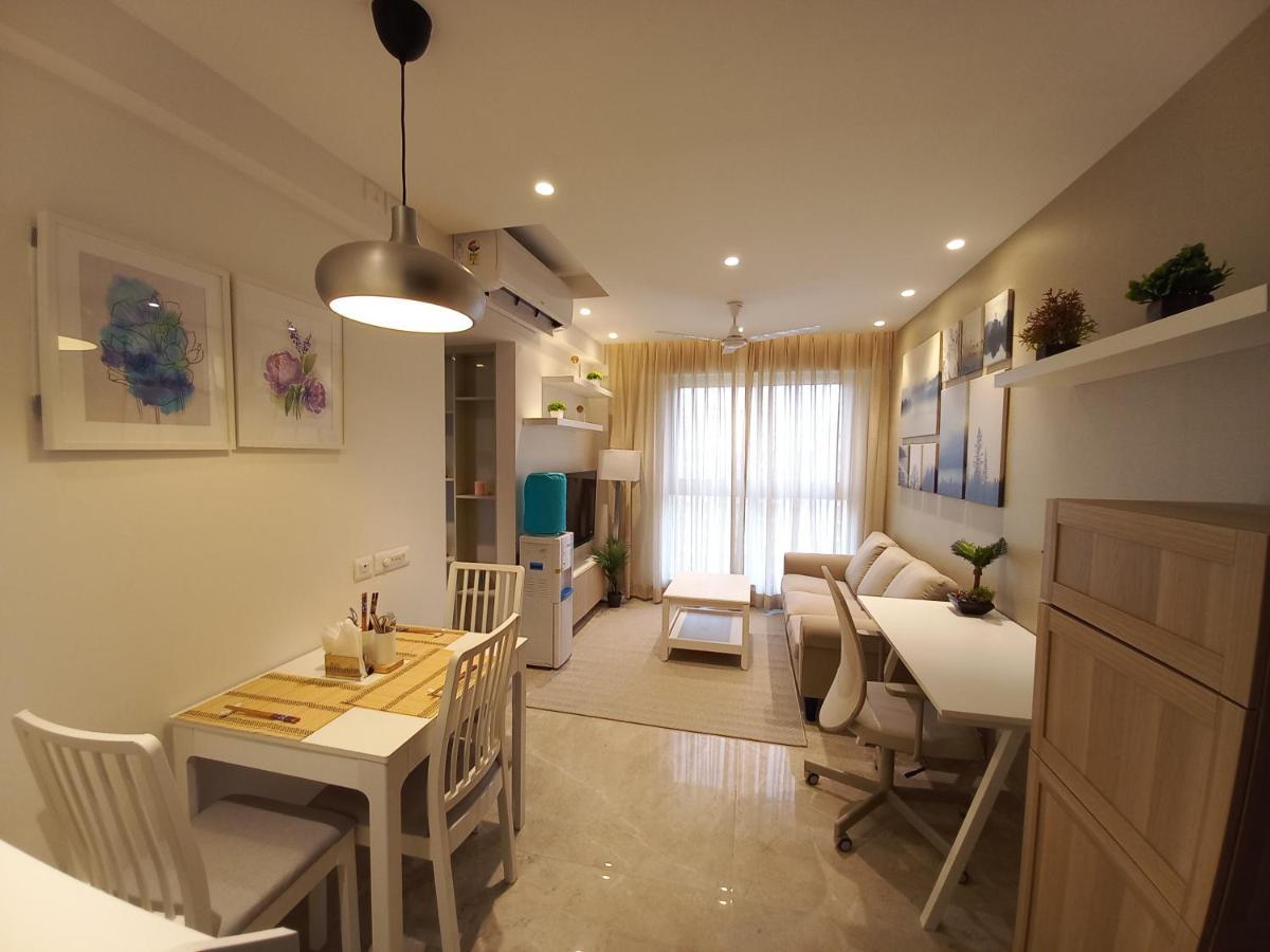 Relohomes Serviced Apartment Mumbai Exterior photo