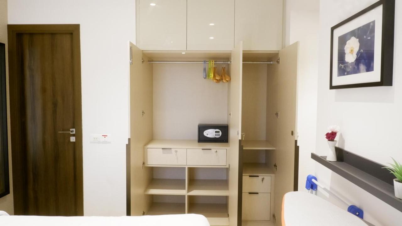 Relohomes Serviced Apartment Mumbai Exterior photo